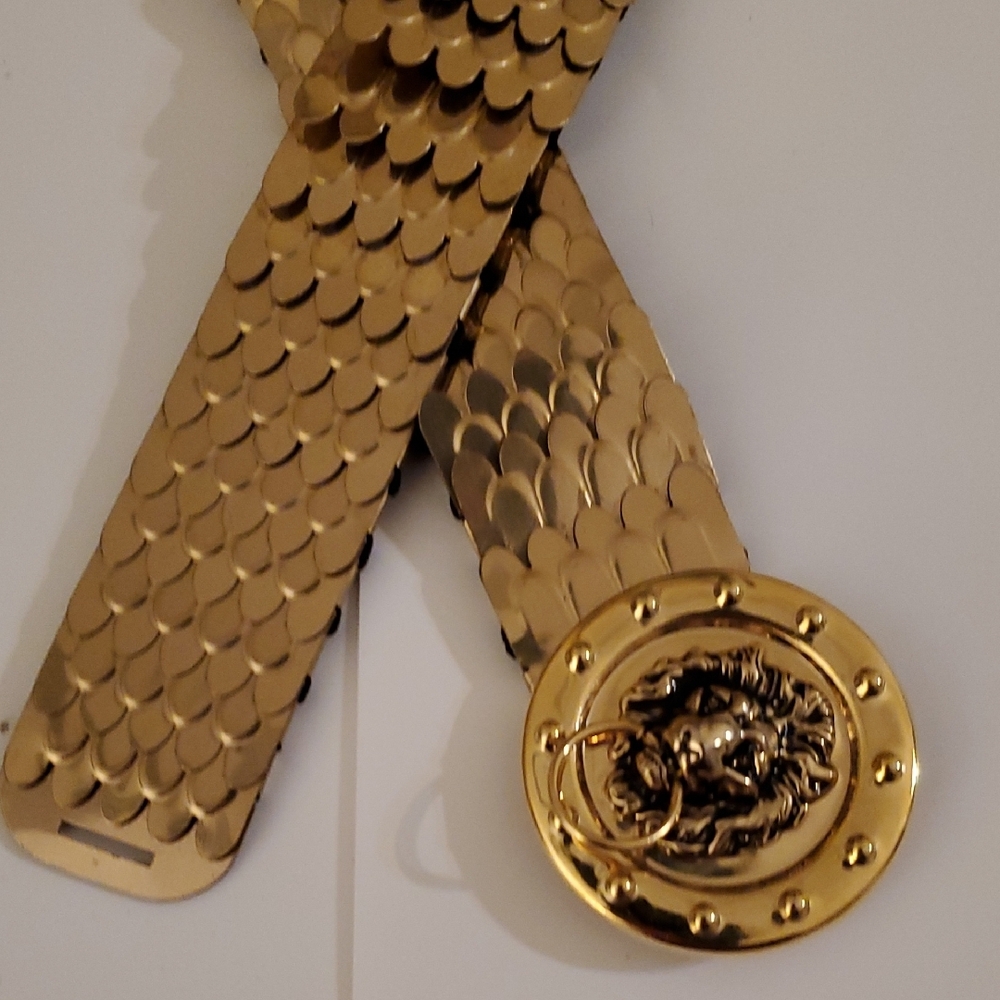 New Gold Lion Head Metal Stretchy Belt Total Length 26" Fits From M Up To Xl - Picture 4 of 9